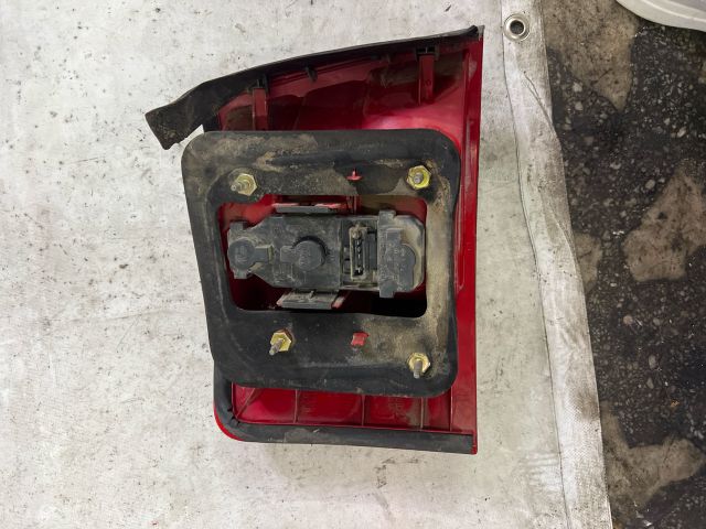 bontott AUDI A6 C5 Jobb Külső Hátsó Lámpa