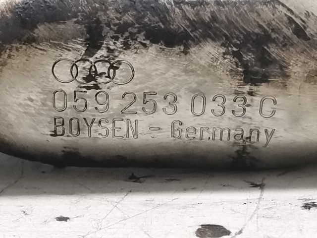 bontott AUDI A6 C5 Jobb Leömlő (V-Motor/Boxer)