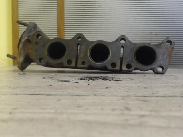 bontott AUDI A6 C5 Jobb Leömlő (V-Motor/Boxer)