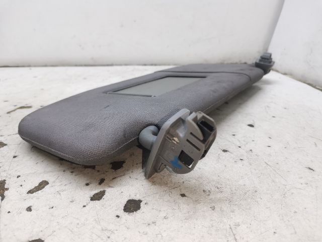 bontott AUDI A6 C5 Jobb Napellenző