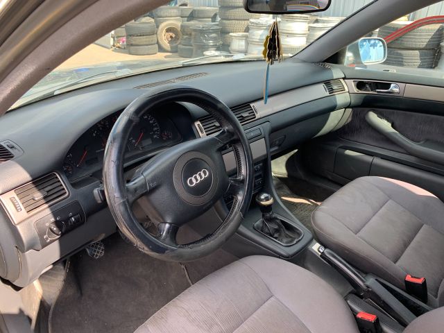 bontott AUDI A6 C5 Jobb Napellenző