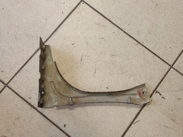 bontott AUDI A6 C5 Jobb Sárvédő Oldaltartó