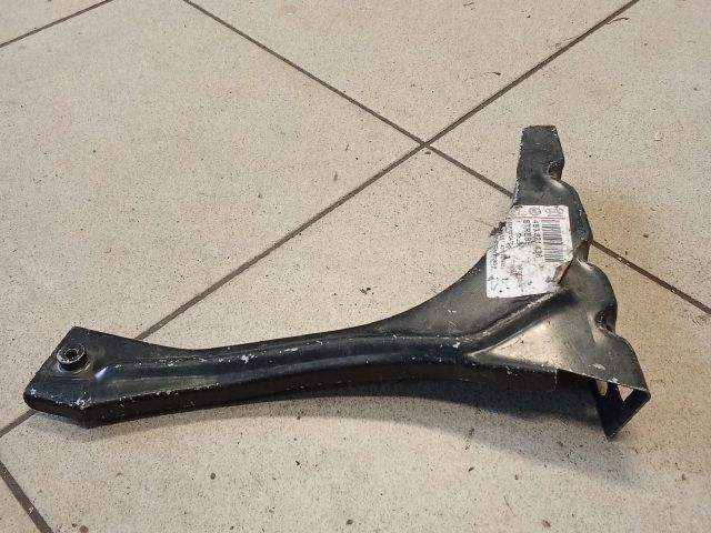 bontott AUDI A6 C5 Jobb Sárvédő Oldaltartó