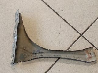 bontott AUDI A6 C5 Jobb Sárvédő Oldaltartó