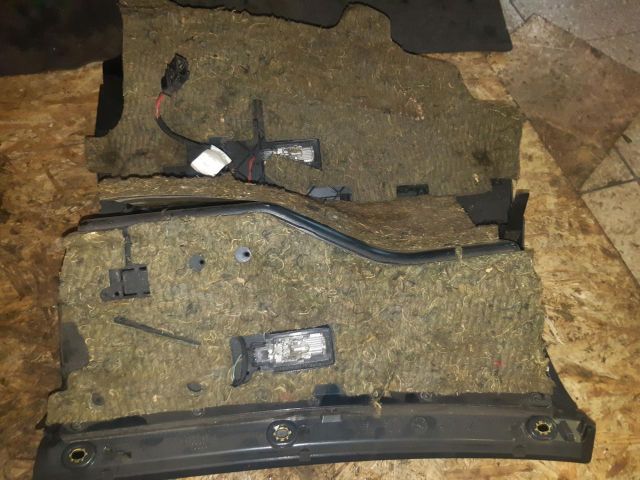 bontott AUDI A6 C5 Kesztyűtartó