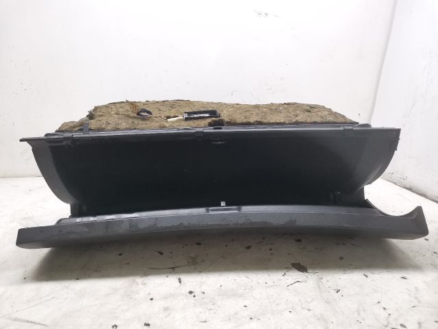 bontott AUDI A6 C5 Kesztyűtartó