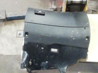 bontott AUDI A6 C5 Kesztyűtartó