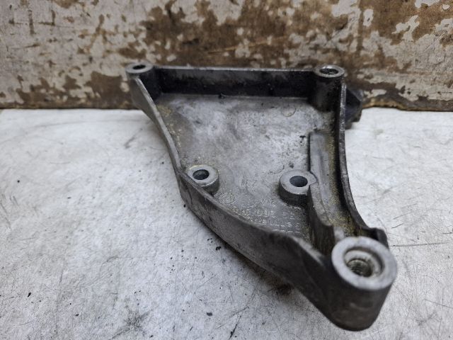 bontott AUDI A6 C5 Klímakompresszor Tartó Bak