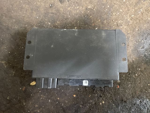 bontott AUDI A6 C5 Komfort Elektronika