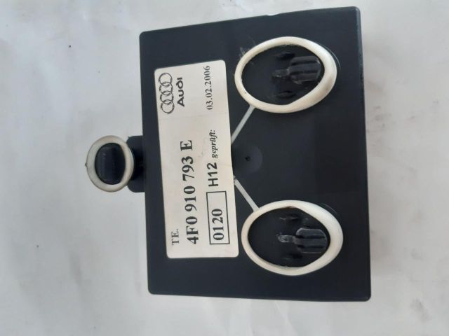 bontott AUDI A6 C5 Komfort Elektronika