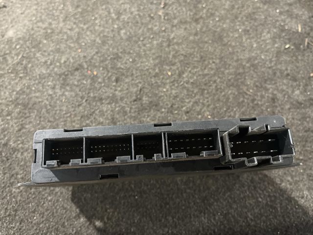 bontott AUDI A6 C5 Komfort Elektronika