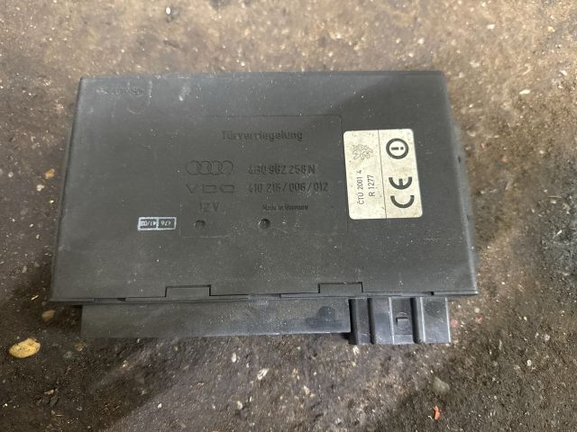 bontott AUDI A6 C5 Komfort Elektronika