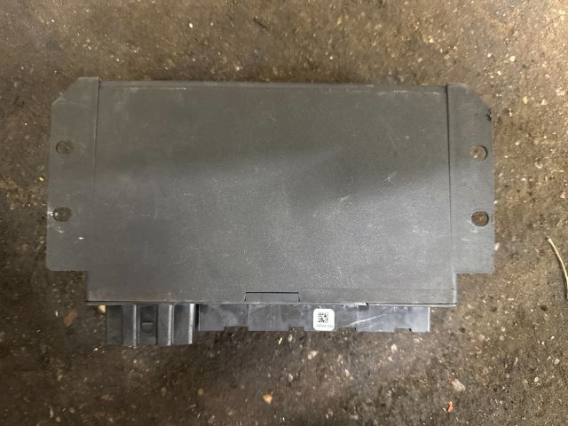 bontott AUDI A6 C5 Komfort Elektronika