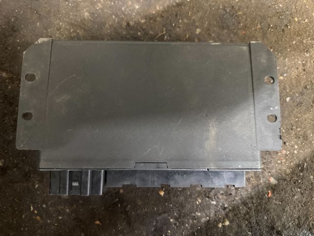 bontott AUDI A6 C5 Komfort Elektronika