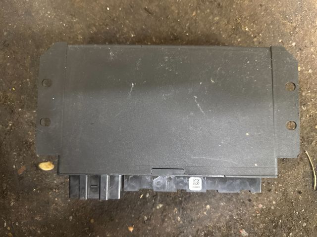 bontott AUDI A6 C5 Komfort Elektronika