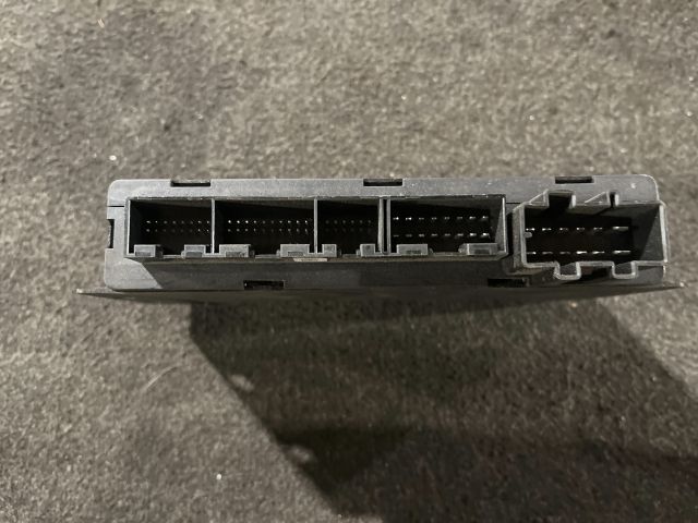 bontott AUDI A6 C5 Komfort Elektronika