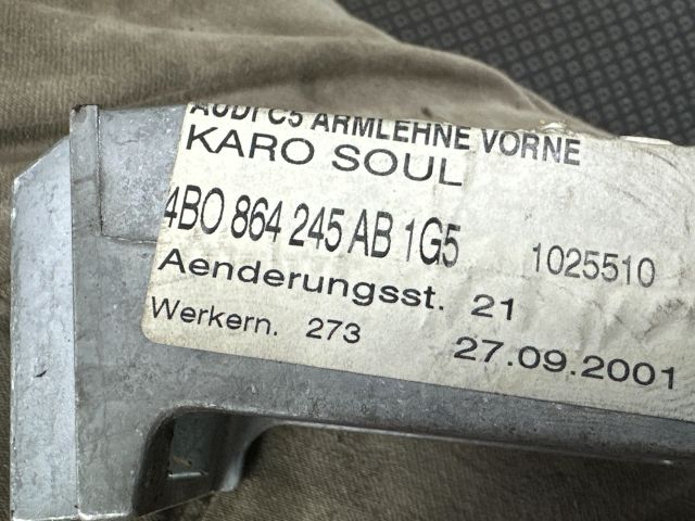 bontott AUDI A6 C5 Könyöklő