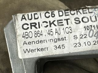 bontott AUDI A6 C5 Könyöklő