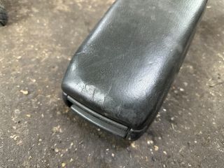 bontott AUDI A6 C5 Könyöklő