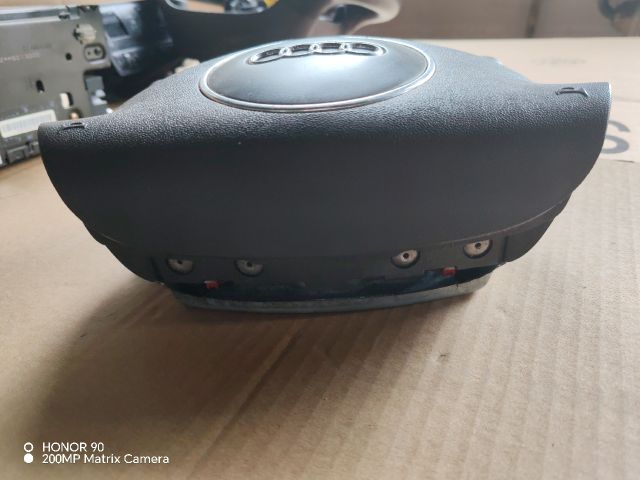 bontott AUDI A6 C5 Kormánylégzsák