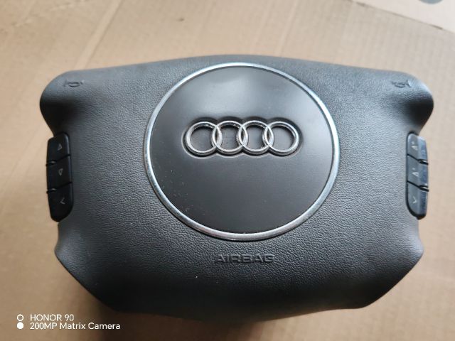 bontott AUDI A6 C5 Kormánylégzsák