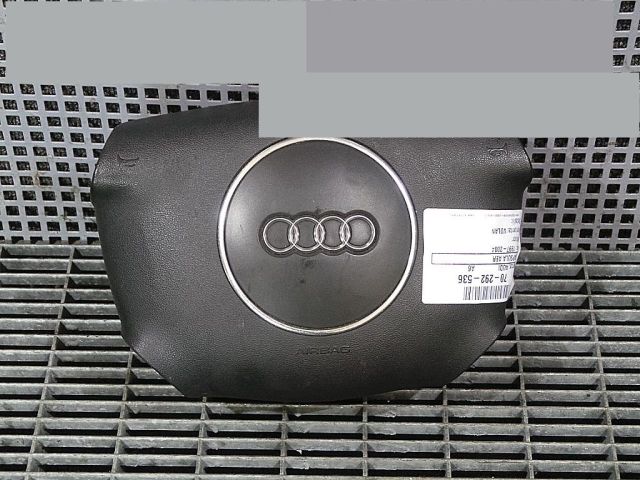 bontott AUDI A6 C5 Kormánylégzsák