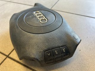 bontott AUDI A6 C5 Kormánylégzsák