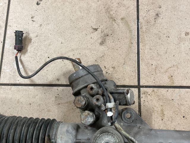 bontott AUDI A6 C5 Kormánymű Szervós