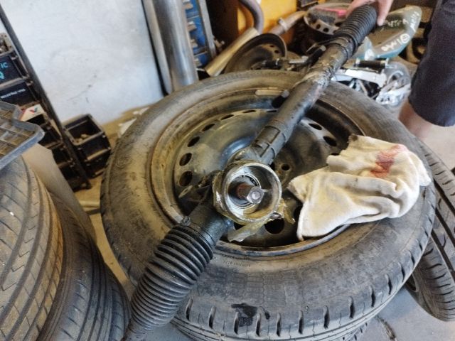 bontott AUDI A6 C5 Kormánymű Szervós