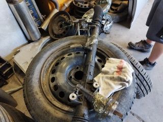 bontott AUDI A6 C5 Kormánymű Szervós