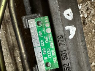 bontott AUDI A6 C5 Kormánymű Szervós