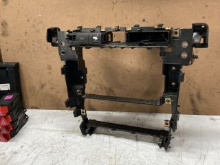 bontott AUDI A6 C5 Középkonzol Keret