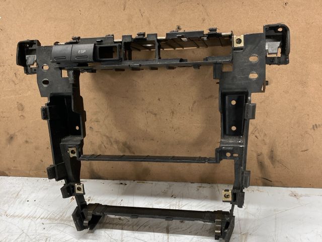 bontott AUDI A6 C5 Középkonzol Keret