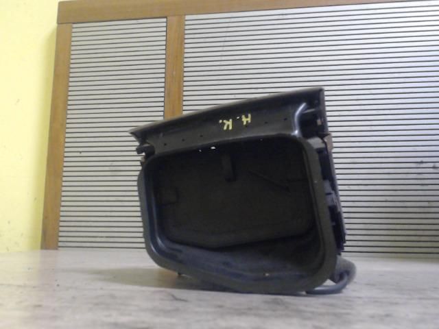 bontott AUDI A6 C5 Középső Szellőző