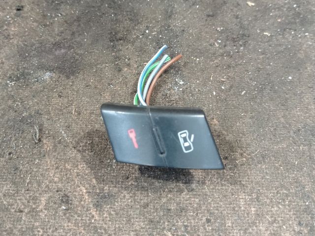 bontott AUDI A6 C5 Központizár Kapcsoló