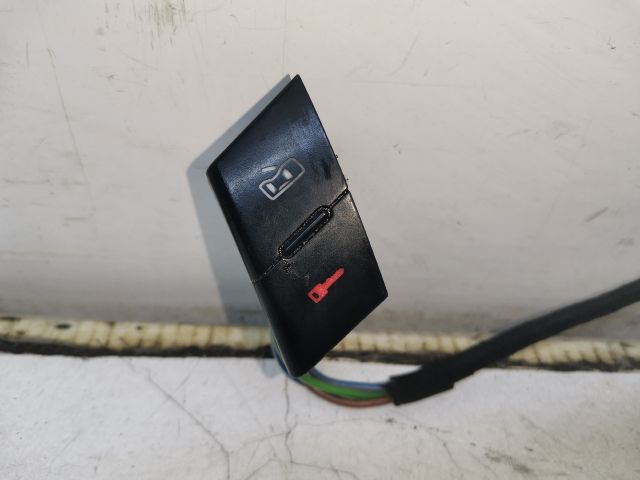 bontott AUDI A6 C5 Központizár Kapcsoló