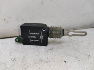 bontott AUDI A6 C5 Központizár Motor Csomagtérajtó