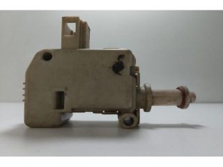 bontott AUDI A6 C5 Központizár Motor Tankajtó