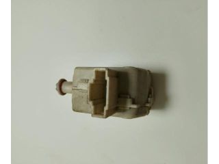 bontott AUDI A6 C5 Központizár Motor Tankajtó