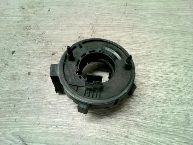 bontott AUDI A6 C5 Légzsák Átvezető Szalagkábel