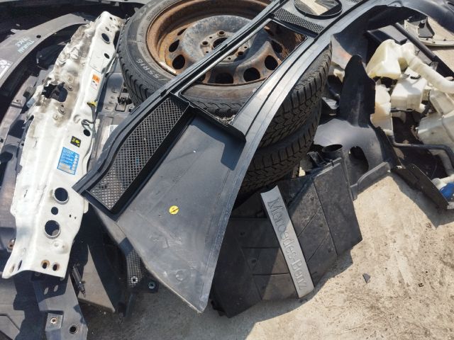 bontott AUDI A6 C5 Levélrács