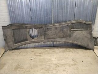 bontott AUDI A6 C5 Levélrács