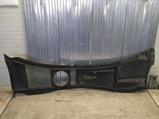 bontott AUDI A6 C5 Levélrács