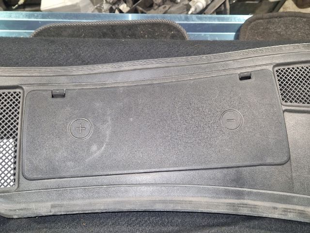 bontott AUDI A6 C5 Levélrács