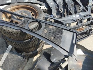 bontott AUDI A6 C5 Levélrács