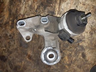 bontott AUDI A6 C5 Motor Tartó Bak Bal