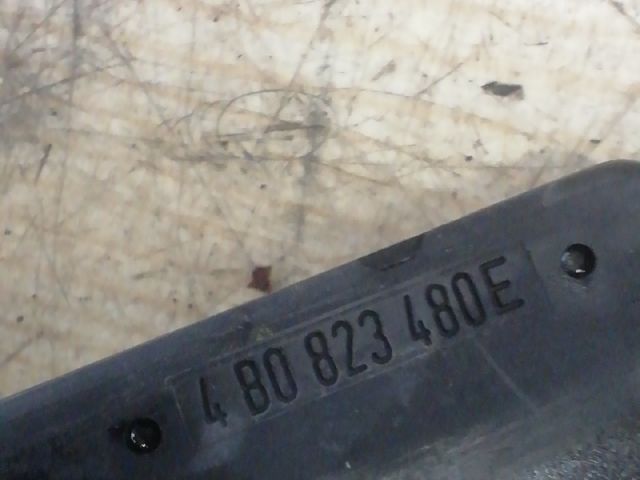 bontott AUDI A6 C5 Motorháztető Biztonsági Kampó