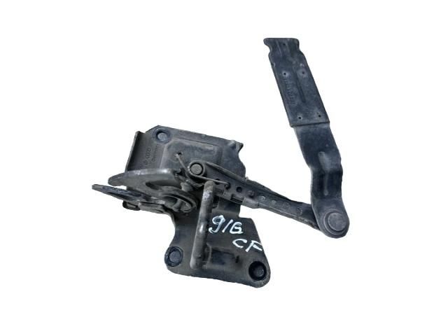 bontott AUDI A6 C5 Motorháztető Biztonsági Kampó