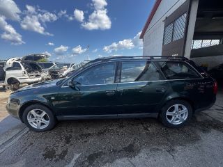 bontott AUDI A6 C5 Motorháztető Gumikéder