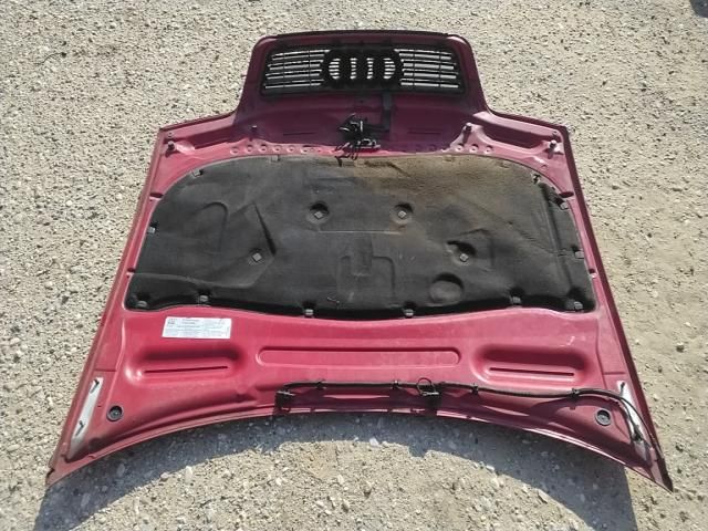 bontott AUDI A6 C5 Motorháztető